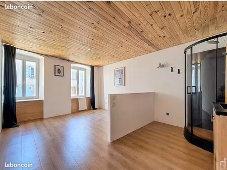 maison de village avec vue