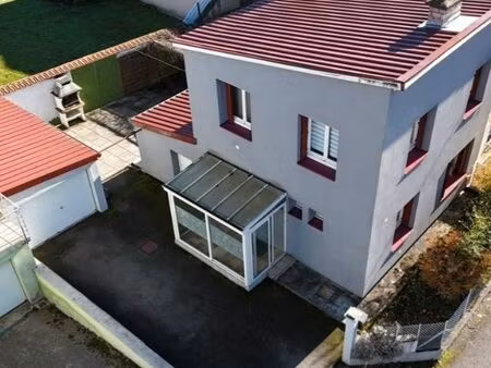 maison à sainte-suzanne