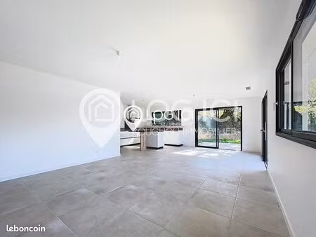 maison 4 pièces 109 m²