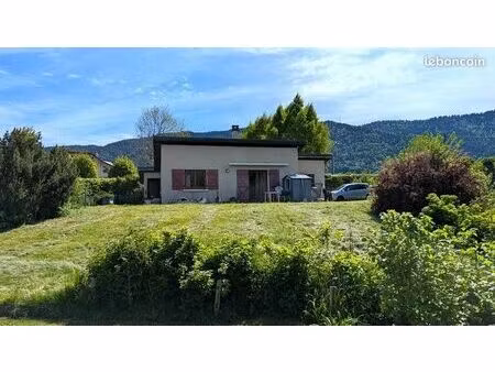 villa de plain-pied proche centre village d autrans