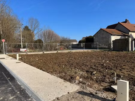 vente terrain 310 m² à lumigny-nesles-ormeaux (77540)  98 000 €