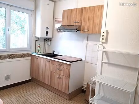 appartement a louer centre de toulenne