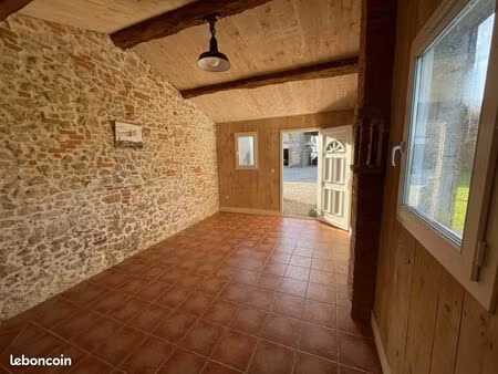 local de stockage de 20m2