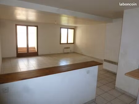 grasse ste lorette gd 3p ~100m2  tbe  calme   parking   terrasse