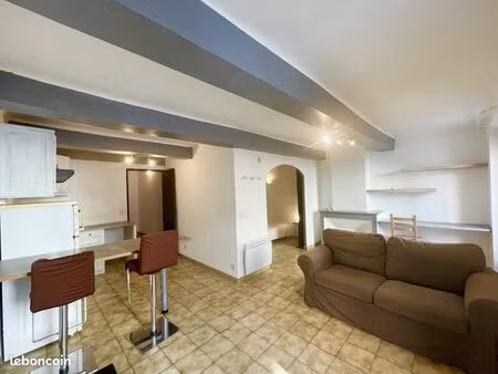 appartement t2 le muy