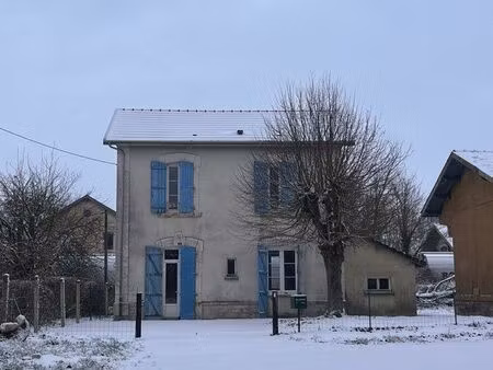 maison à louer polisot