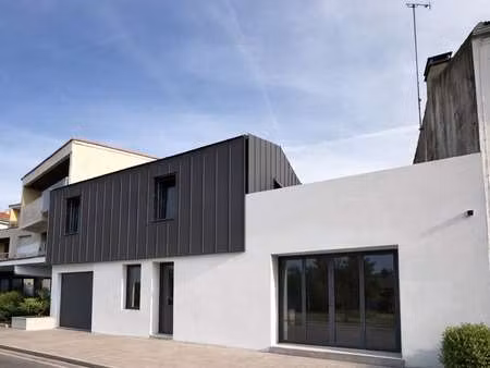 location maison à challans (85300) : à louer / 80m² challans