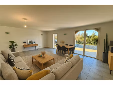 vente locaux professionnels 5 pièces 137 m² à aix-en-provence (13090)  550 000 €