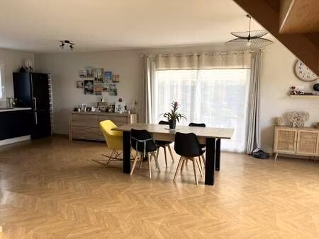 vente maison à tilly-sur-seulles (14250) : à vendre / 135m² tilly-sur-seulles