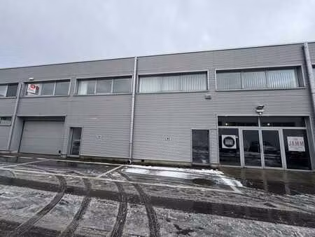 salle de répétition/bureaux à louer 120m² bruges