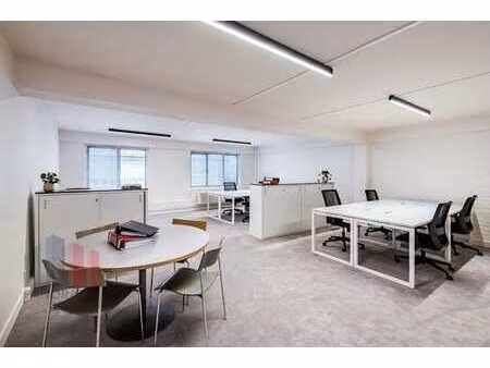 170 m² de bureaux à service complet à un prix compétitif