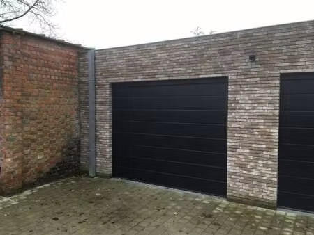garage à louer à eeklo € 85 (ljbw9) - vastgoed de vos | zimmo