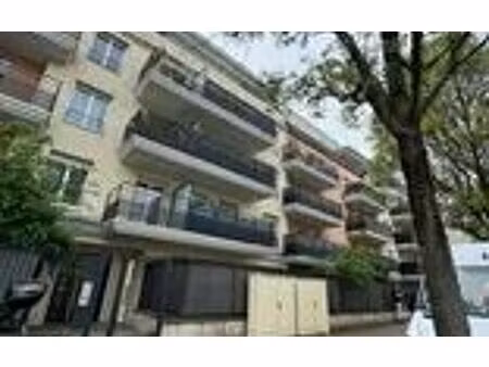 location appartement  m² t-2 à drancy  772 €