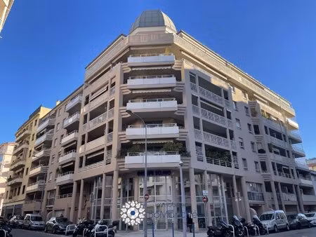 garage securise proche tnl acces aise