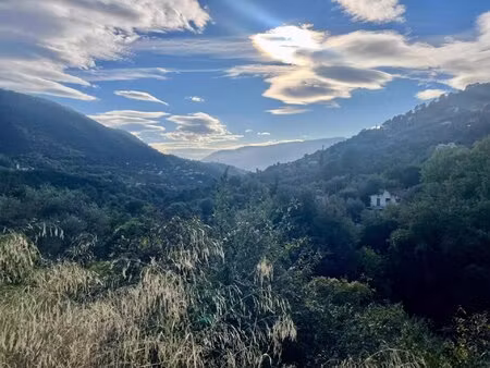 exclusivité ! terrain constructible avec vue dégagée à saint-blaise