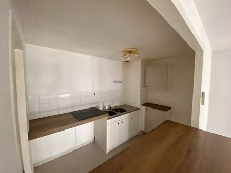 location appartement 2 pièces 48.67 m² à montbrison (42600)  395 €