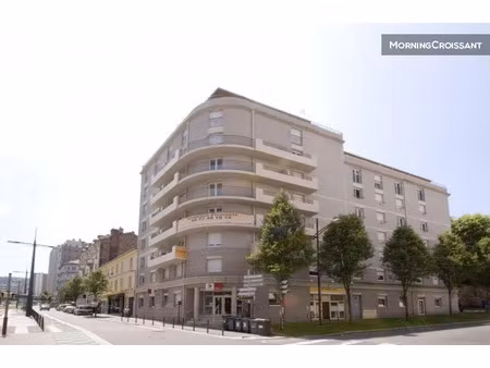 location meublée appartement 1 pièce 24 m² à saint-etienne (42000)  600 €