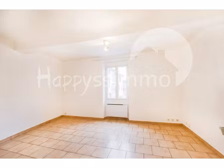 location appartement 3 pièces 52.86 m² à cabasse (83340)  635 €