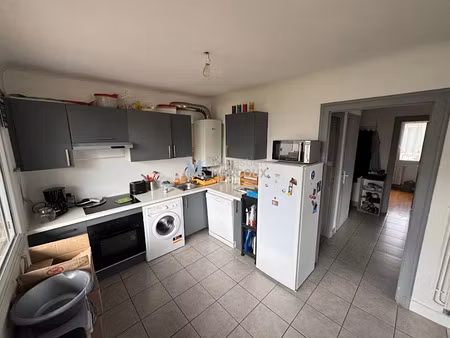 location appartement 3 pièces 56 m² à montbrison (42600)  670 €