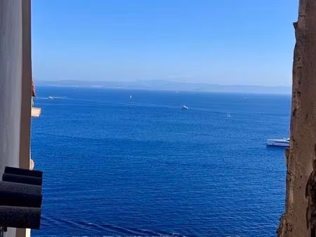 appartement t2 au coeur de la citadelle