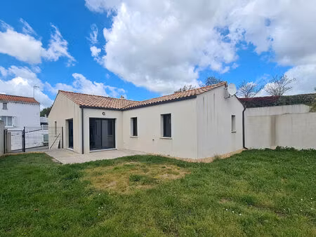 apremont - 4 pièces - 90 m2