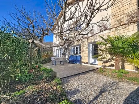 lamalou-les-bains – maison d’artiste au charme unique  dans un quartier prisé avec vue mon