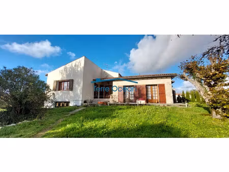 maison individuelle avec dépendances