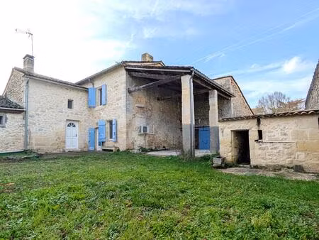 maison en pierre 7 pièces