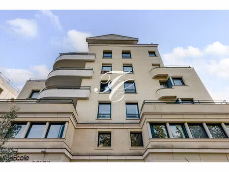 saint cloud - proche gare et marché