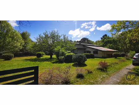 lege bourg landaise 246m² sur parc de 4326 m²