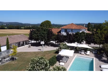 superbe rénovation d’une ancienne école