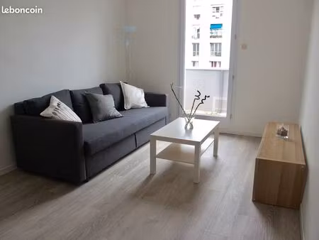 t3  40 m²  meublé  quartier timone  rue nègre
