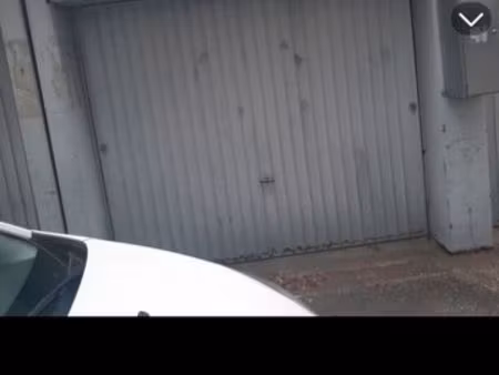 garage a loue