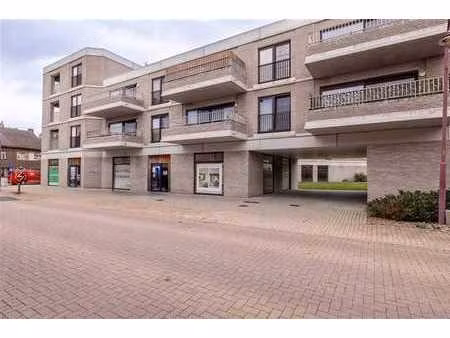 commerce avec appartement