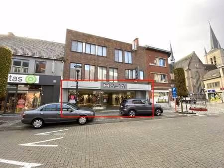 handelspand toplocatie centrum geel (+-400m²)
