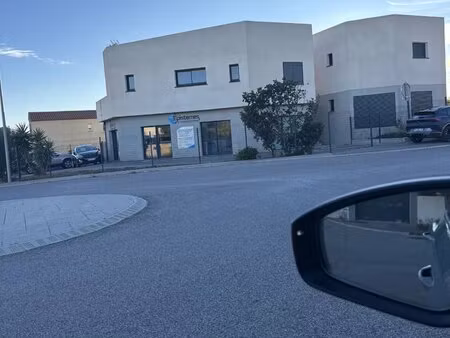 local + magnifique loft