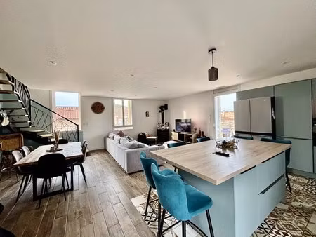 lot de 3 logement avec exterieur