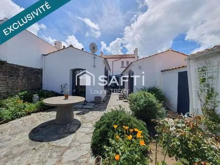 vente maison à saint-gilles-croix-de-vie croix de vie (85800) : à vendre / 160m² saint-gil