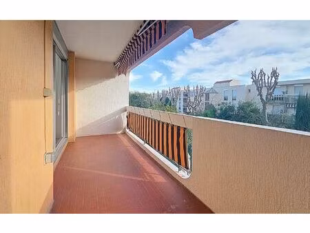 appartement saint-laurent-du-var 70 m² t-3 à vendre  275 000 €