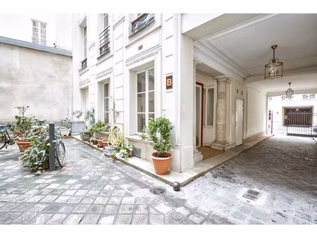 location locaux professionnels 5 pièces 138 m² à paris 9ème (75009)  4 583 €