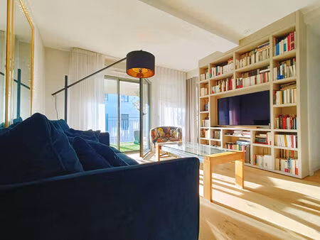 appartement avec loggia 'le cours des consuls'