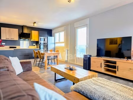 à vendre apppartement 3 pièces avec vue dégagée de 65 m² à eu (76)