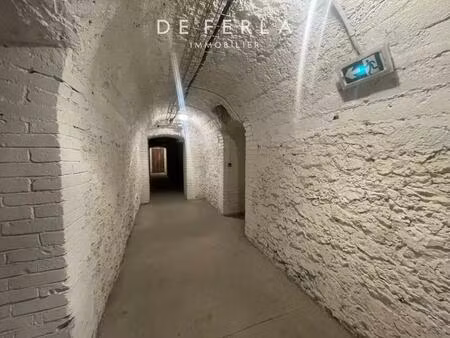 panthéon : caves au cœur du 5ème arrondissement de paris