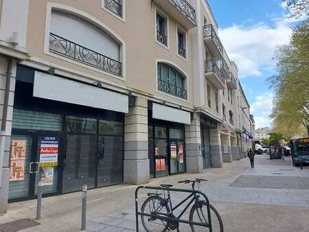 local commercial à vendre