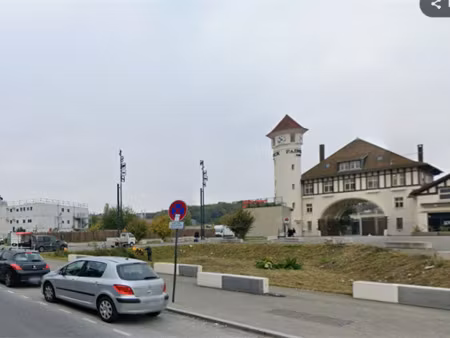 location locaux professionnels 170.66 m² à romainville (93230)  59 731 €