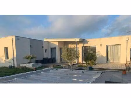 vente maison à belleville-sur-vie (85170) : à vendre / 130m² belleville-sur-vie