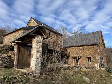 corps de ferme rénové avec vue exceptionnelle