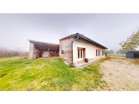 maison ancienne de plain-pied type 4 107 m2 dépendance