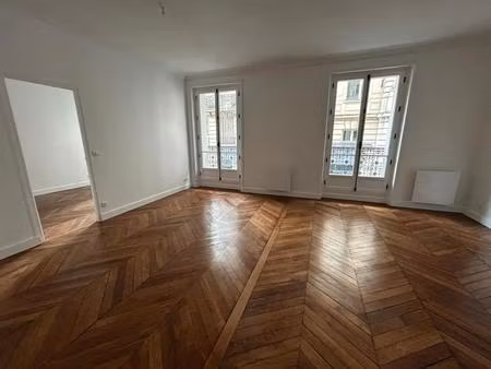 superbe t2 de 55 7m²