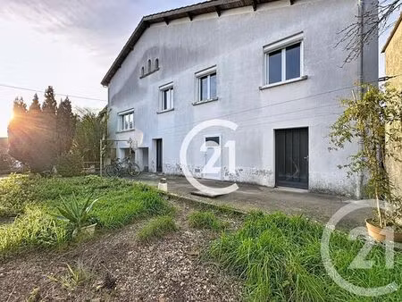 maison à vendre - 6 pièces - 109 30 m2 - chateaubernard - 16 - poitou-charentes